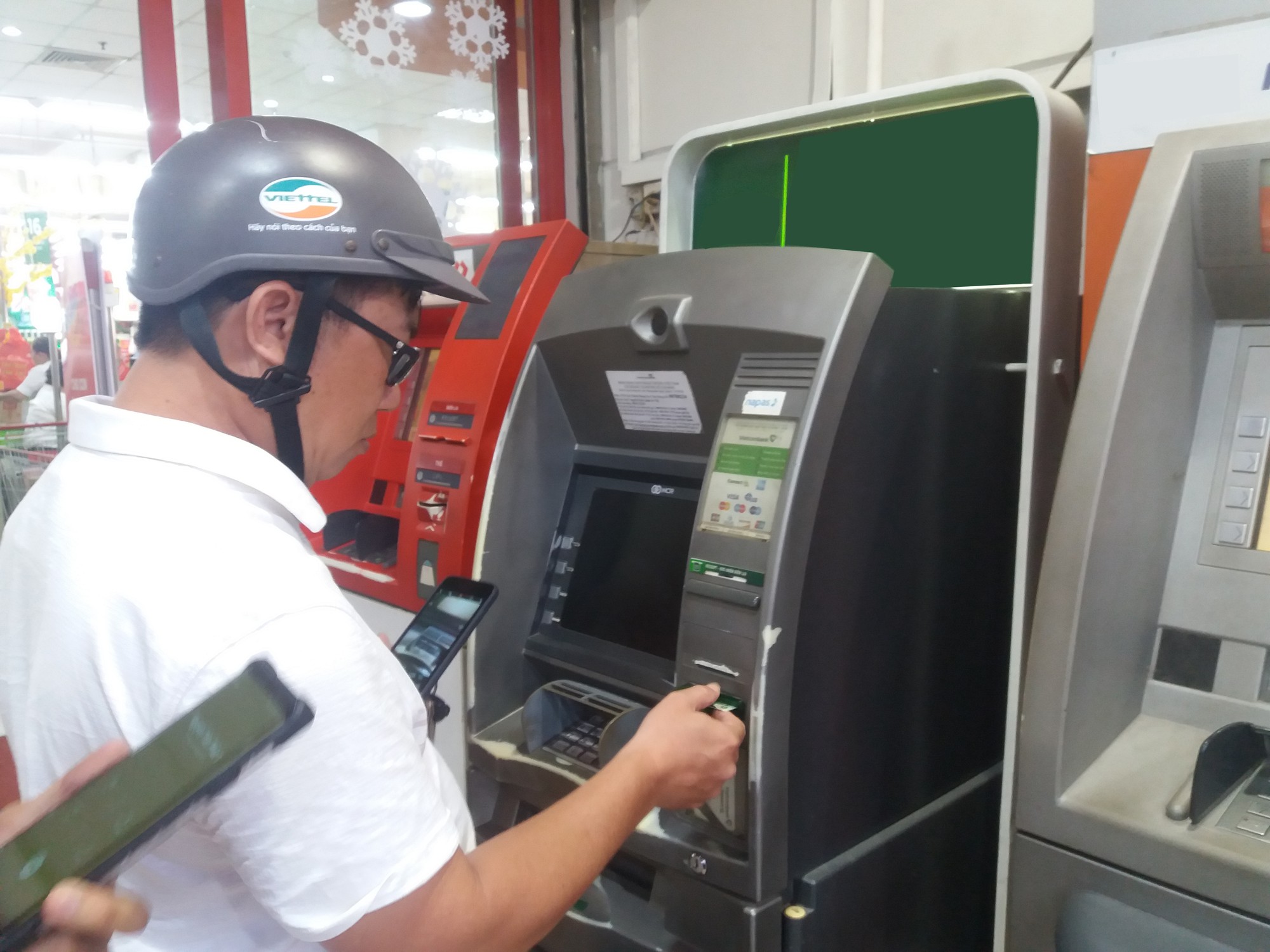 ATM chập chờn vào ngày cuối năm 2018