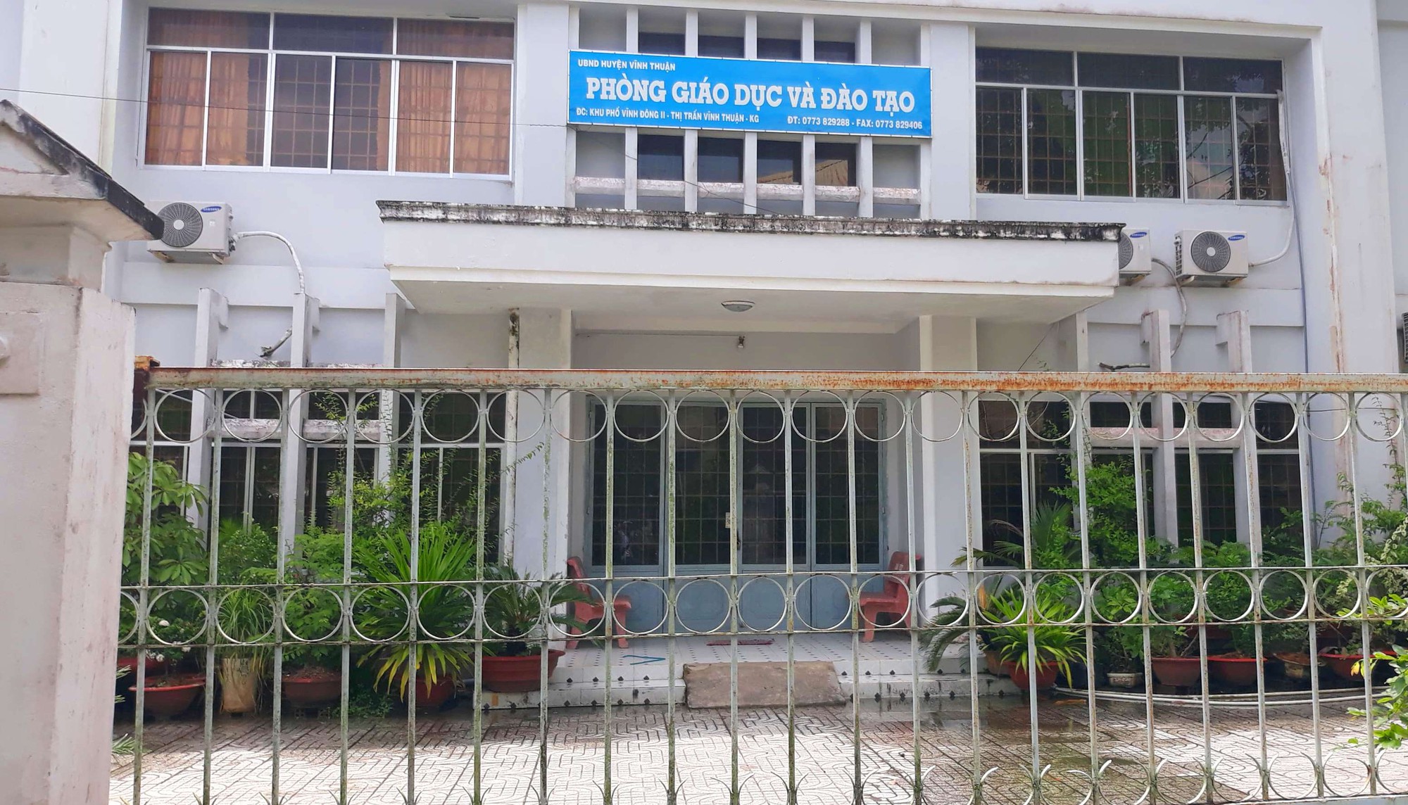 Thuộc cấp "bất đắc dĩ" tham gia xử lý kỷ luật trưởng phòng giáo dục