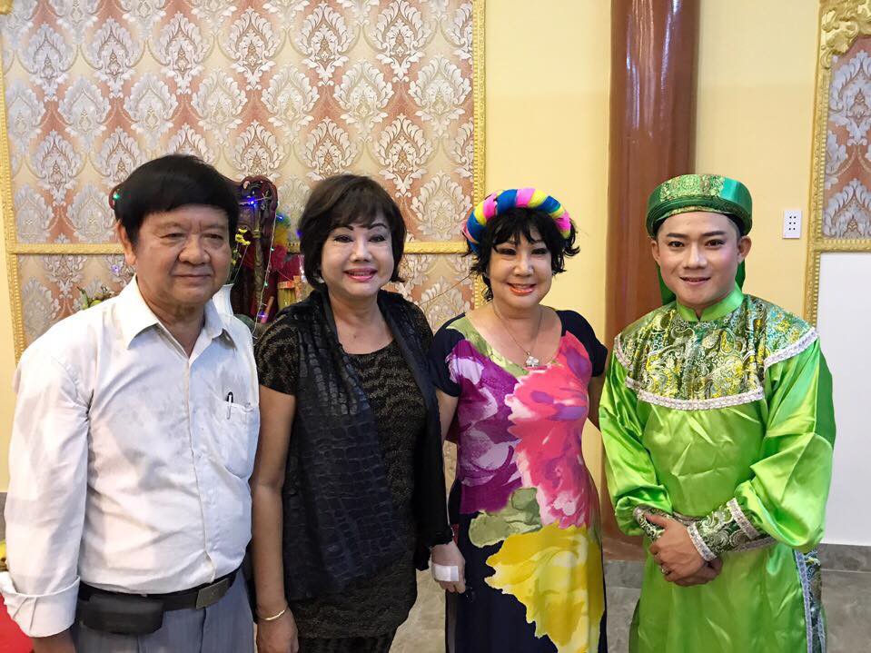 Cậu b&eacute; th&ocirc;ng minh Chấn Cường 20 năm quay lại trường xưa - Ảnh 3.