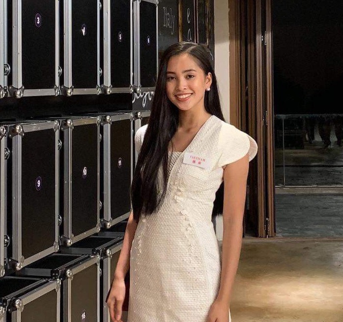 Clip: Tiểu Vy nắm chắc vé vào top 30 Hoa hậu Thế giới 2018