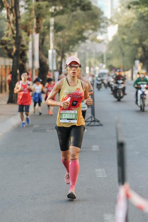 Adidas Runners Saigon cùng “vượt qua giới hạn bản thân” - Ảnh 4.