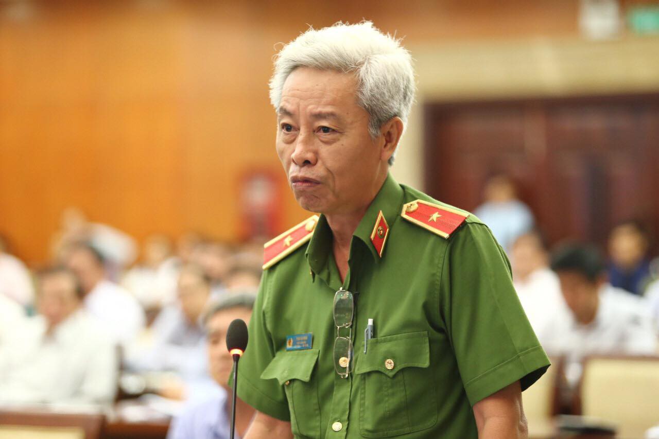 Thiếu tướng Phan Anh Minh: Chỉ cần ngửi chất bẩn tạt vào nhà con nợ là ói mửa