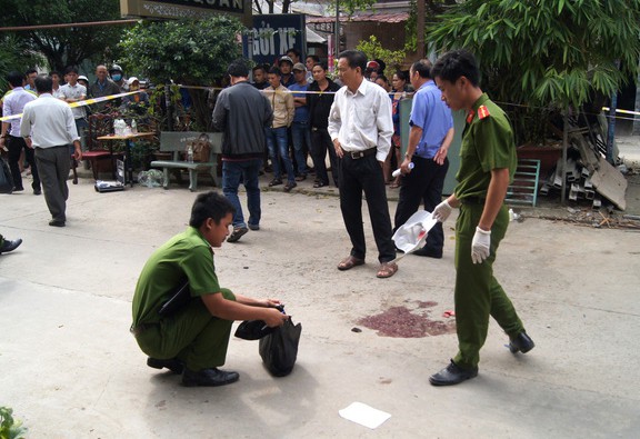 Can người làng đánh nhau, nam thanh niên bị đâm 2 nhát tử vong