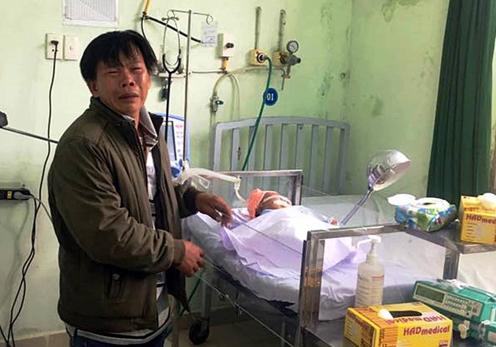 Nặng 4 kg vẫn cho sinh thường, trẻ sơ sinh nguy kịch