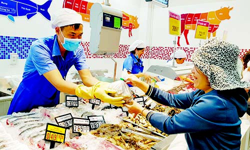 Kiểm so&aacute;t chặt chất lượng h&agrave;ng Tết - Ảnh 1.