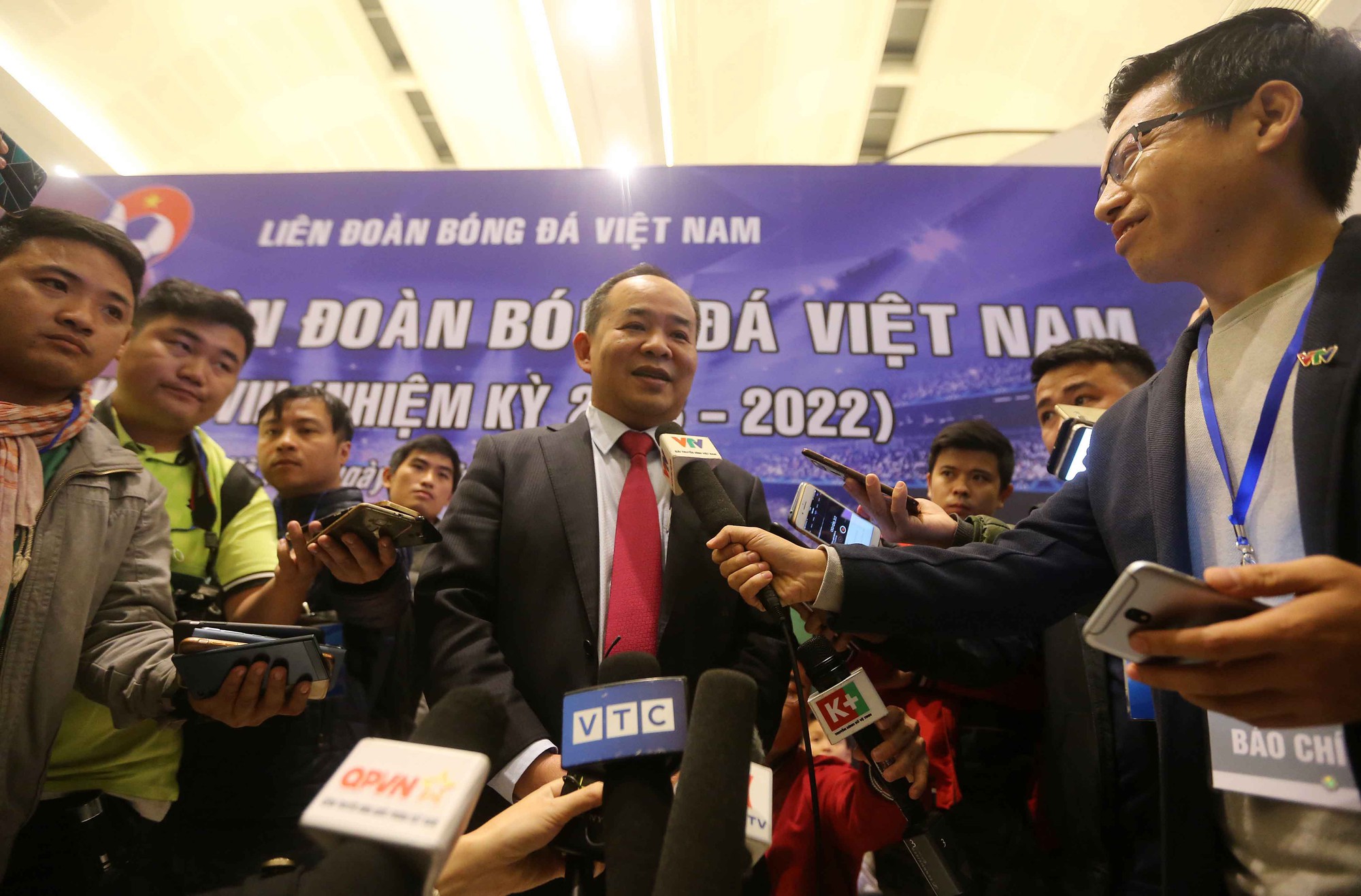 Làn gió mới từ ban lãnh đạo VFF khóa VIII