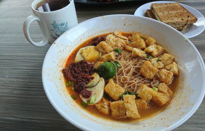 Ăn g&igrave; khi đến Kuala Lumpur ủng hộ tuyển Việt Nam? - Ảnh 15.