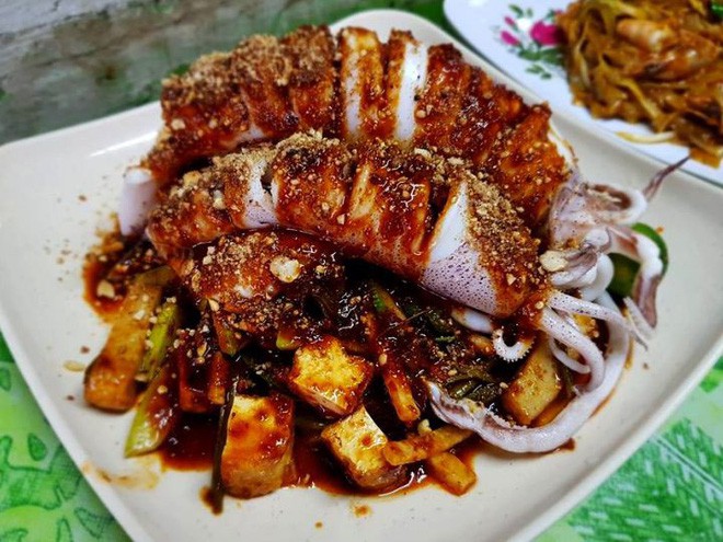 Ăn gì khi đến Kuala Lumpur ủng hộ tuyển Việt Nam?