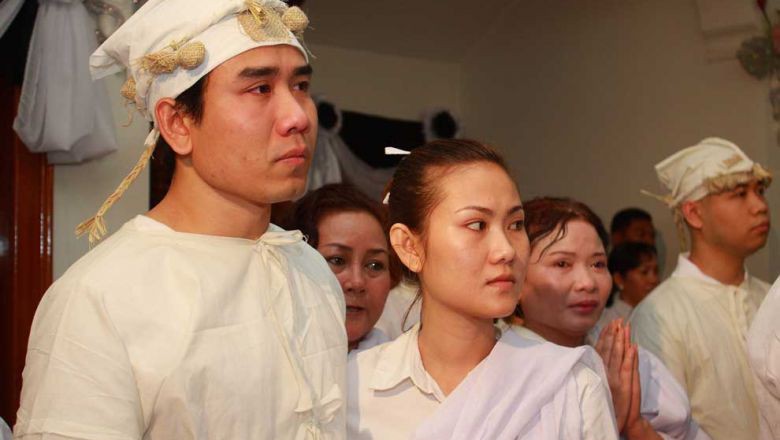 Con rể ông Hun Sen làm phó giám đốc cảnh sát Campuchia - Ảnh 1.