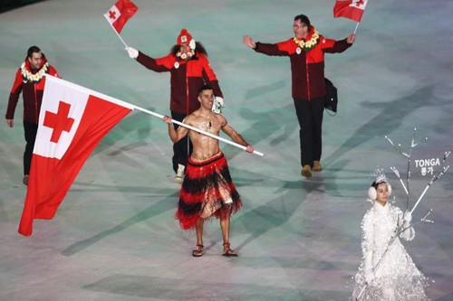 "Nam thần" xứ Tonga làm điên đảo Thế vận hội mùa Đông