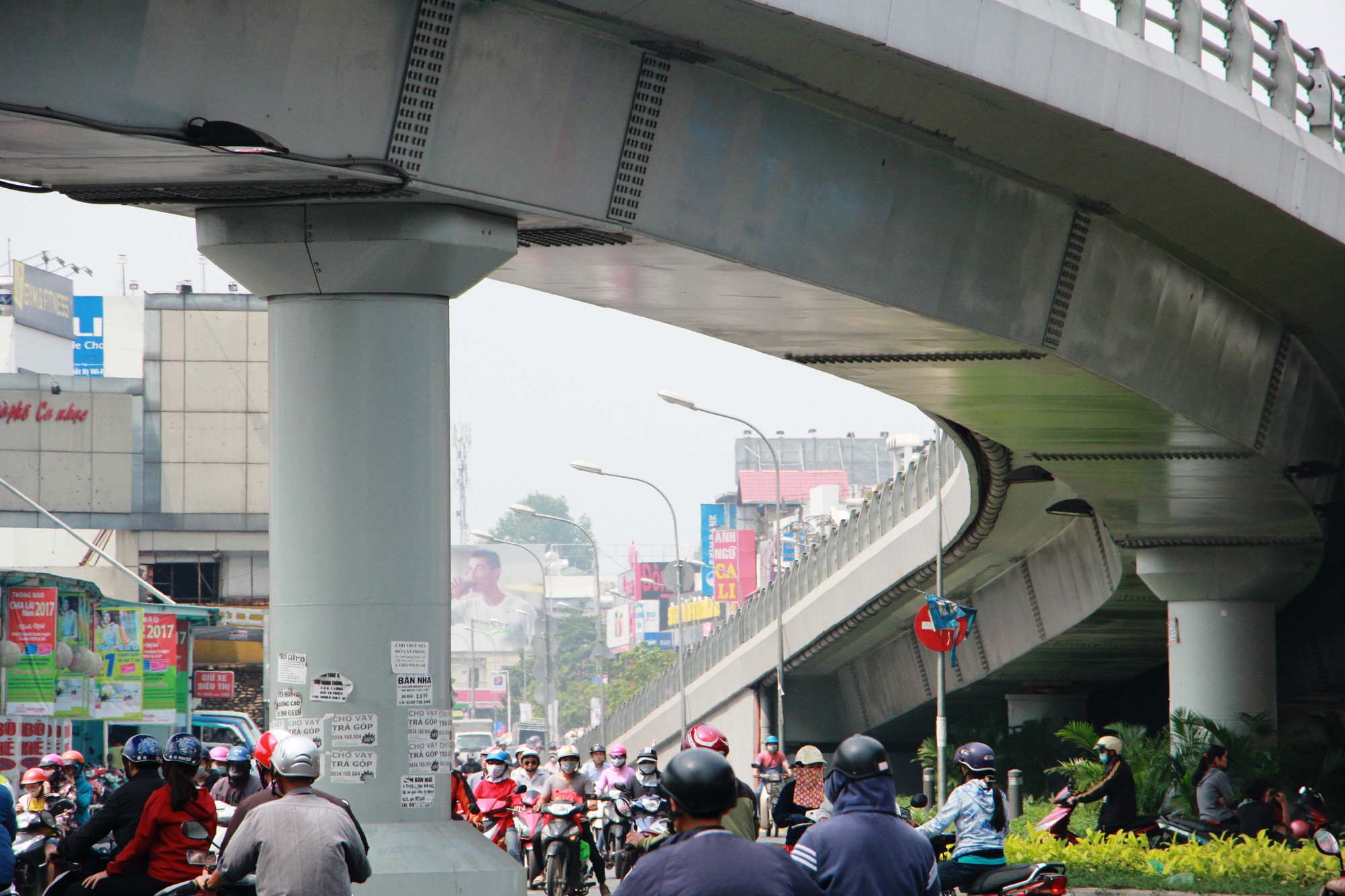 Nh&igrave;n lại những c&ocirc;ng tr&igrave;nh &ldquo;giải cứu&rdquo; s&acirc;n bay T&acirc;n Sơn Nhất - Ảnh 9.
