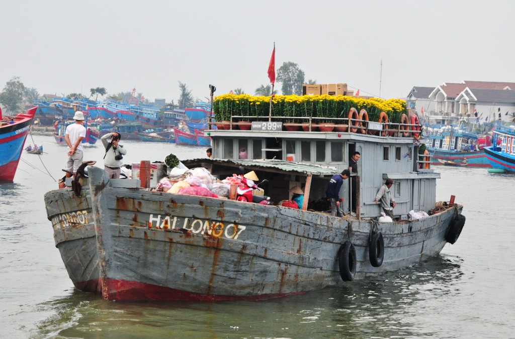 "Chở Tết" ra đảo Lý Sơn