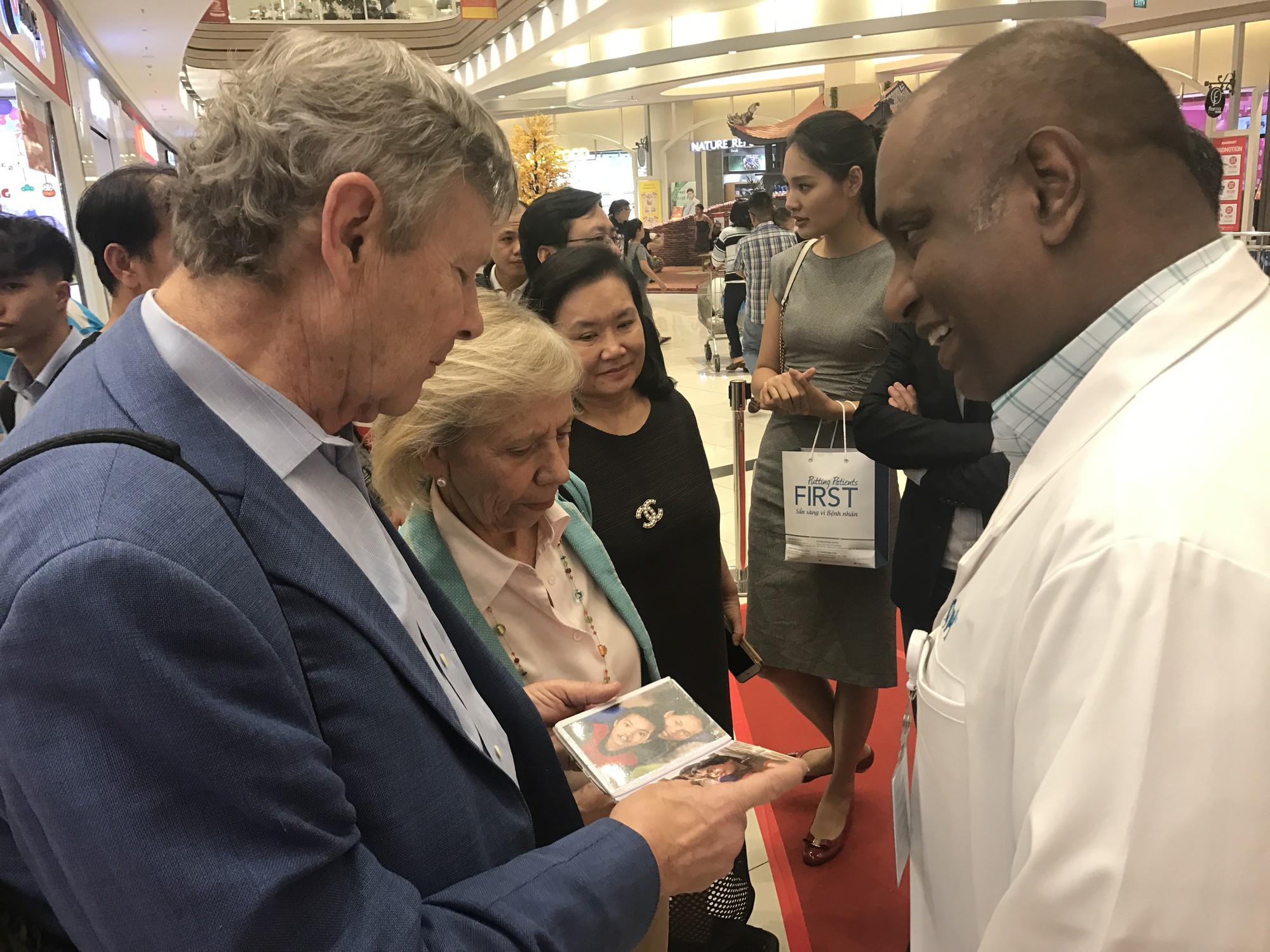 Nhiều cơ hội hợp tác giữa Tập đoàn Hoa Lâm và Operation Smile