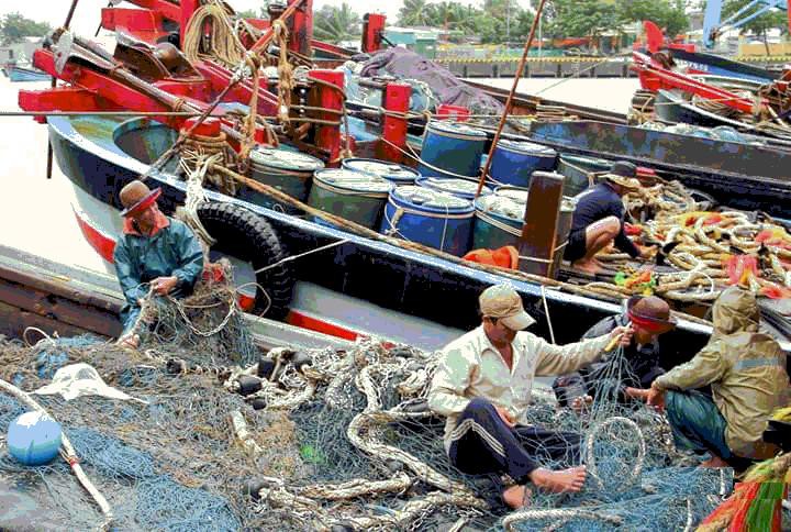 Đón giao thừa giữa trùng khơi