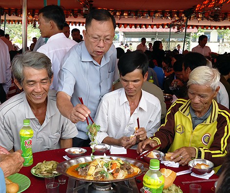 “Ông Bí thư nông dân”! - Ảnh 1.
