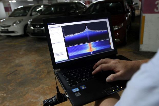 Cảnh giác thủ đoạn đánh cắp xe hơi chỉ trong vài phút