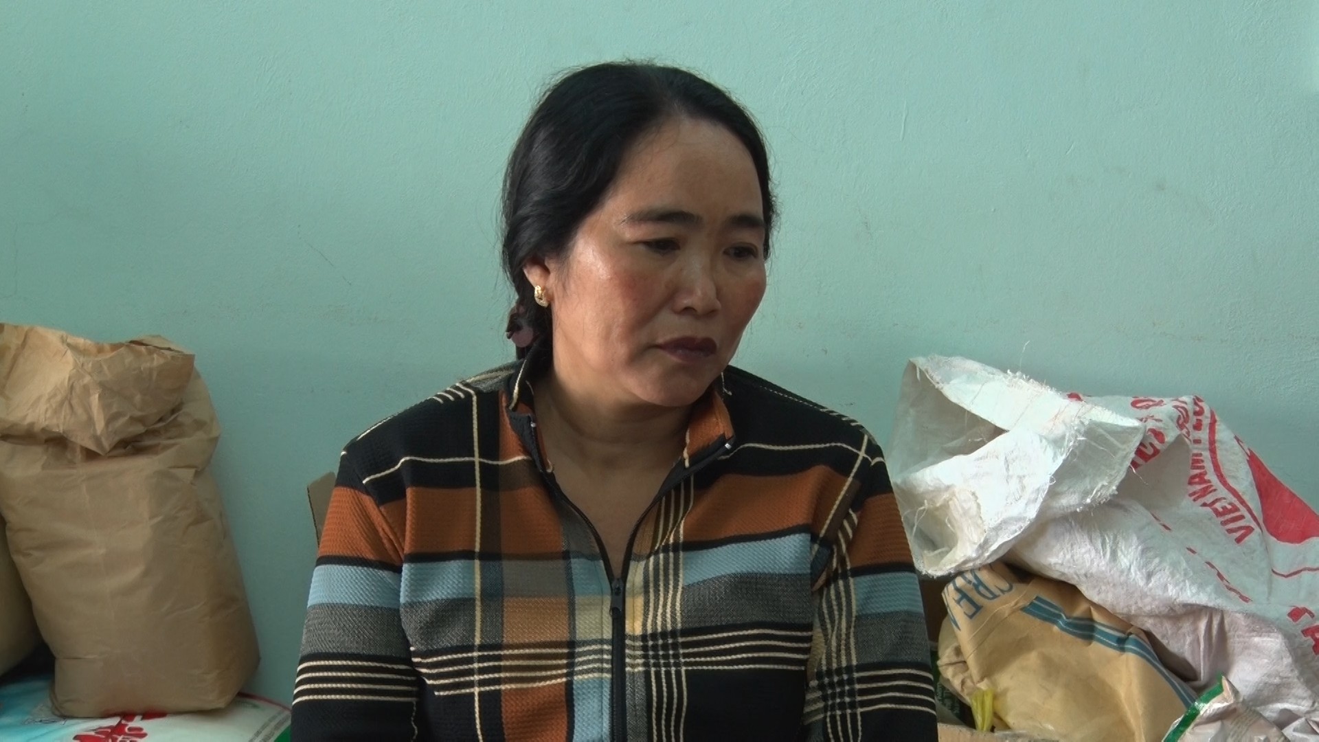 Làm giả hàng trăm ký bột ngọt bán chợ Tết