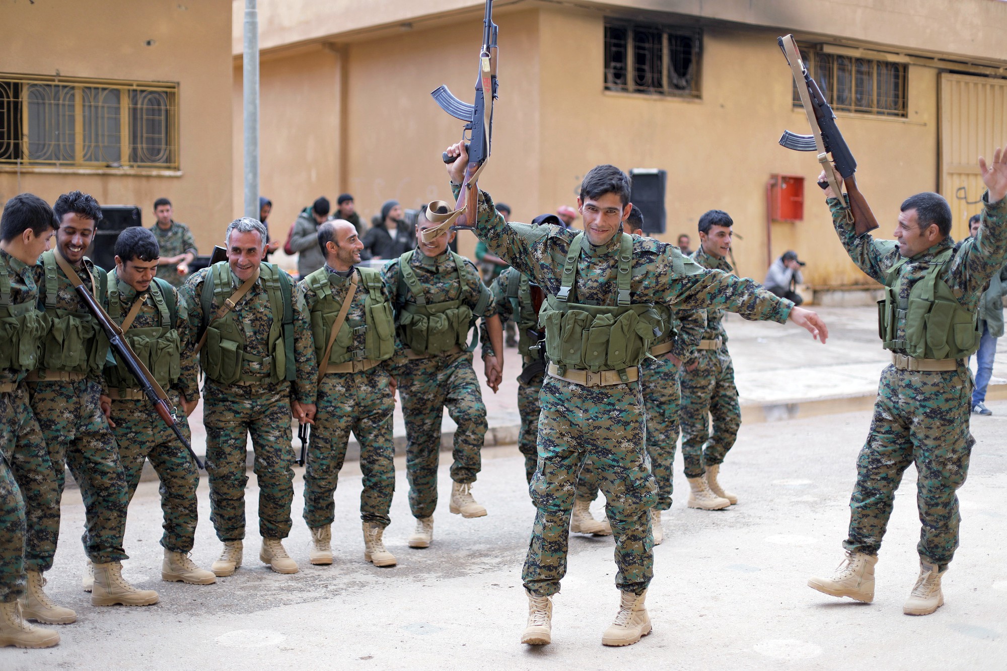 Cố vấn quân sự Nga thiệt mạng khi Mỹ không kích Syria?