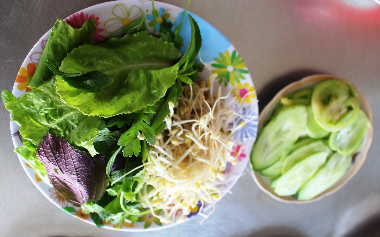 Hít hà… bánh hỏi, cháo lòng Hòa Đa - Ảnh 5.