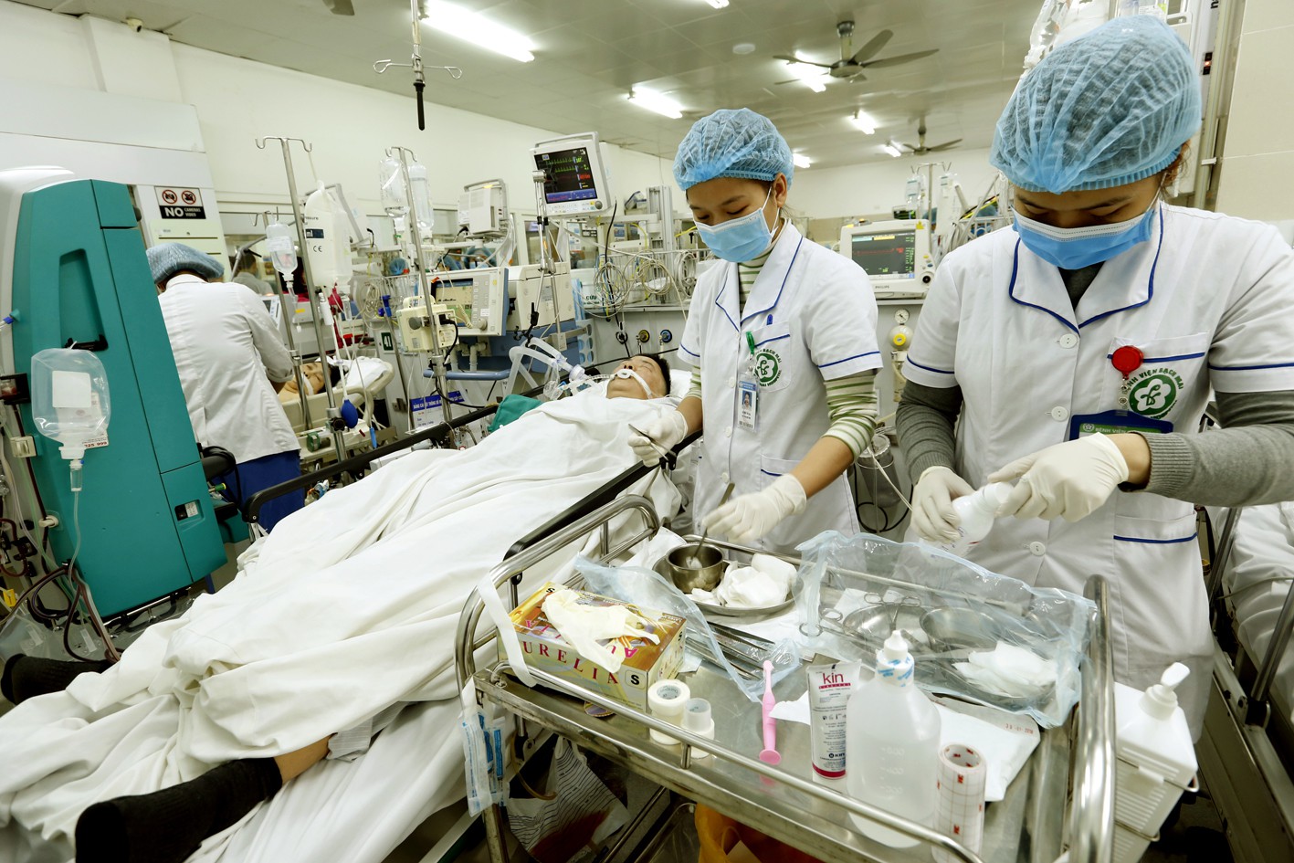 (Xuanonline 29Tet 14.2) Tết Nguy&ecirc;n đ&aacute;n: Bệnh nh&acirc;n nhận l&igrave; x&igrave;, ăn miễn ph&iacute; - Ảnh 13.