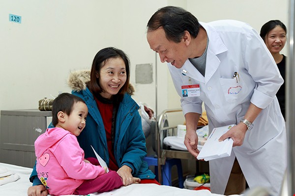 (Xuanonline 29Tet 14.2) Tết Nguy&ecirc;n đ&aacute;n: Bệnh nh&acirc;n nhận l&igrave; x&igrave;, ăn miễn ph&iacute; - Ảnh 22.