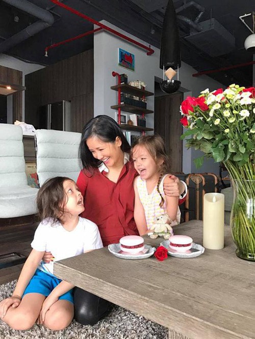 Căn hộ đẹp không thể tả được của ca sĩ Hồng Nhung - Ảnh 11.