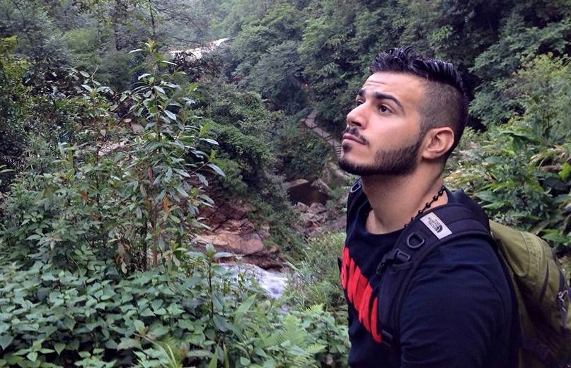 Bí mật của nhà ngoại giao điển trai Palestine chọn đến Việt Nam thay vì Mỹ