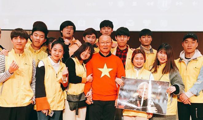 Tết vui nhất của nh&agrave; ngoại giao thể thao Park Hang Seo - Ảnh 7.