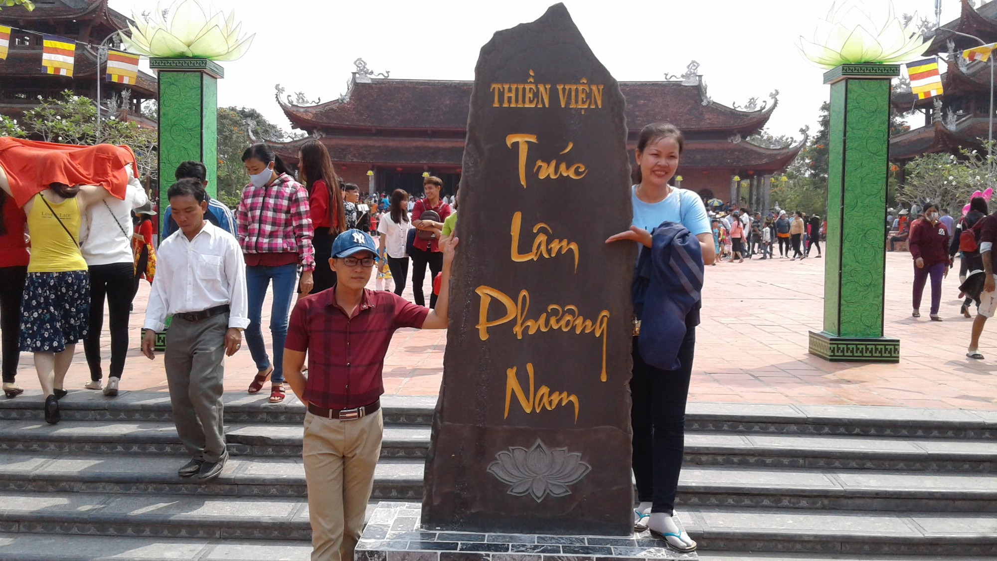 Mướt mồ hôi ở ngôi chùa lớn nhất miền Tây ngày mùng 1 Tết - Ảnh 20.