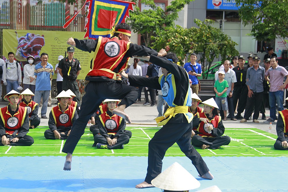 Cờ người, nét độc đáo võ Việt ngày xuân