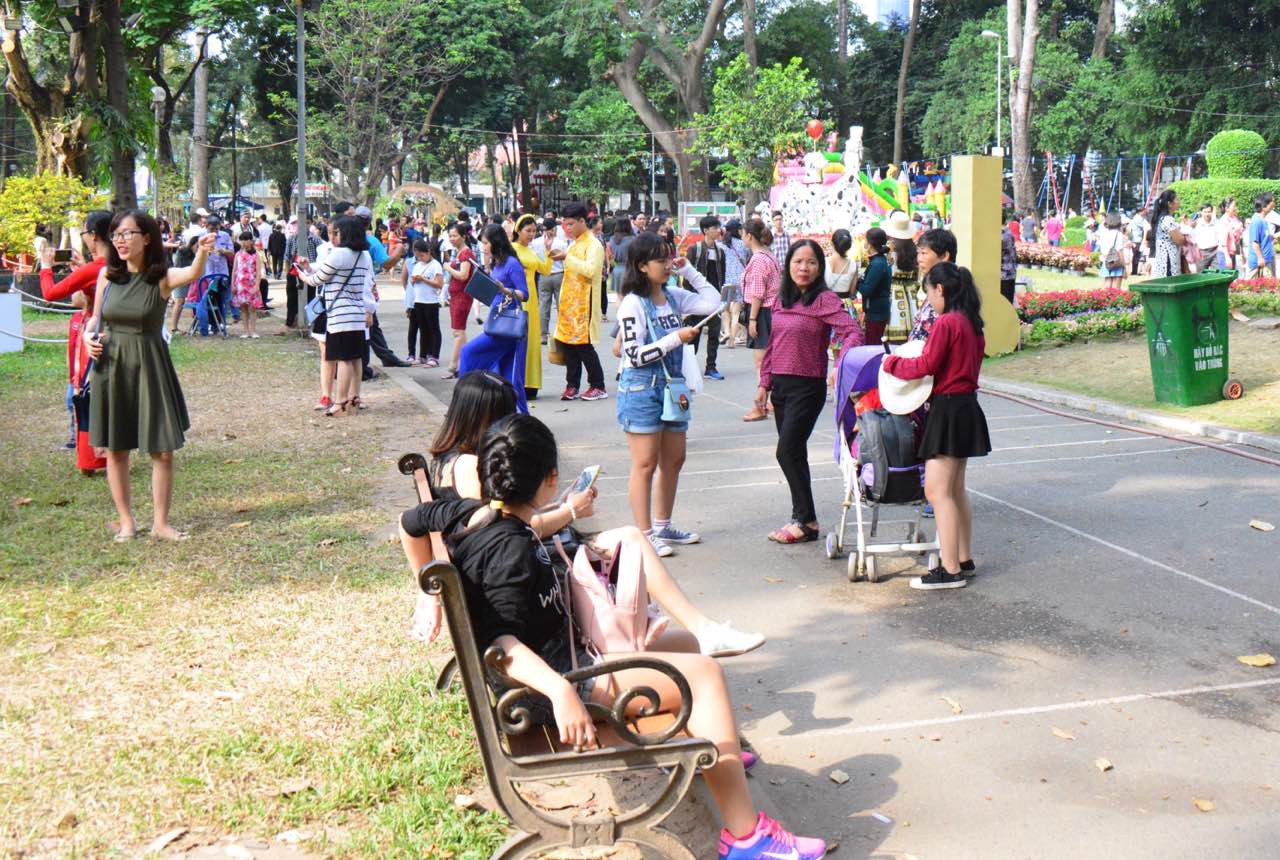 N&ocirc; nức trẩy Hội Hoa Xu&acirc;n - Ảnh 2.