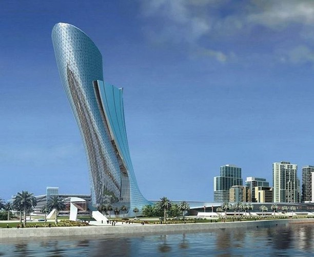 Cao ốc tuyệt mỹ nghiêng gấp 4 lần tháp Pisa - Ảnh 2.