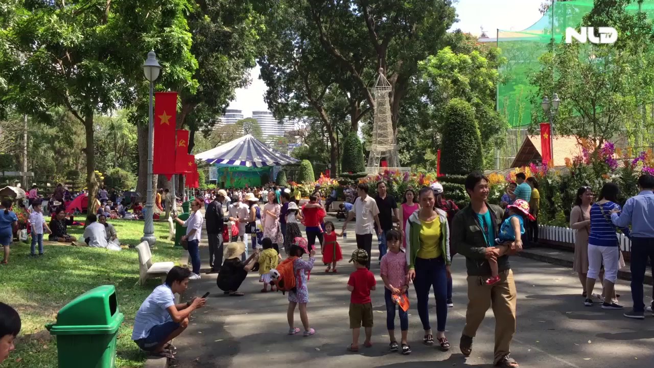 Thảo cầm viên Sài Gòn đông nghẹt khách du xuân