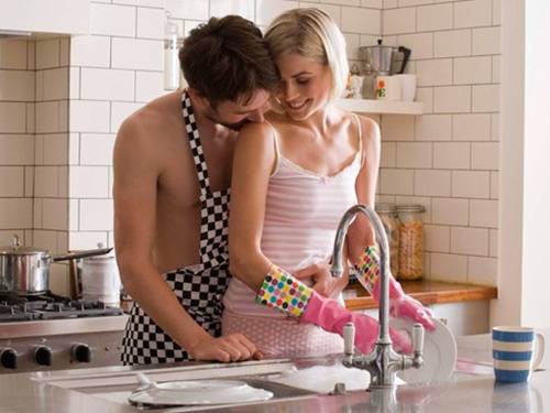 B&iacute; mật khiến chồng l&agrave;m vợ thất vọng ngay đ&ecirc;m t&acirc;n h&ocirc;n - Ảnh 1.