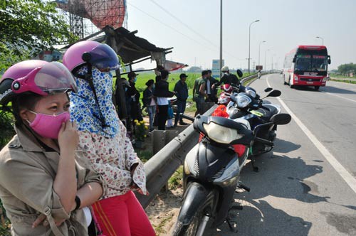 Nhà xe "chặt chém" sau Tết