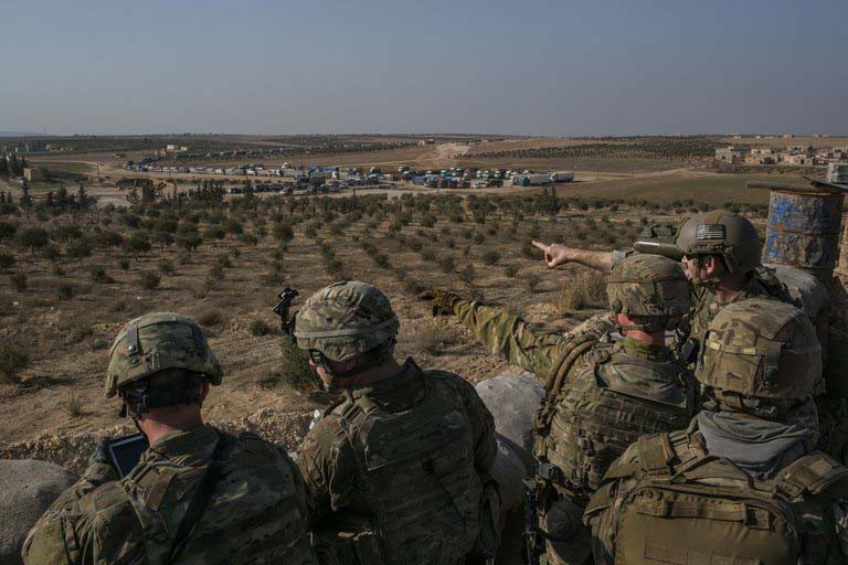 Đùa với lửa ở Syria