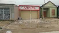 Bắt 3 anh em ruột đuổi chém khách, đâm chết chủ quán karaoke