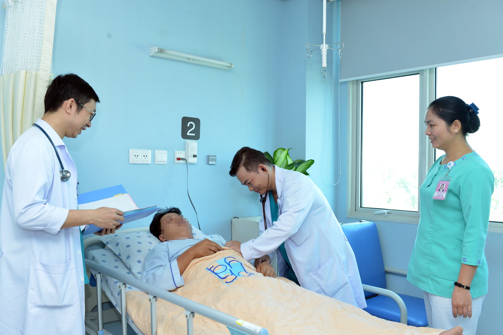 Bị tắc động mạch m&agrave; tưởng say rượu, người đ&agrave;n &ocirc;ng su&yacute;t chết  - Ảnh 2.