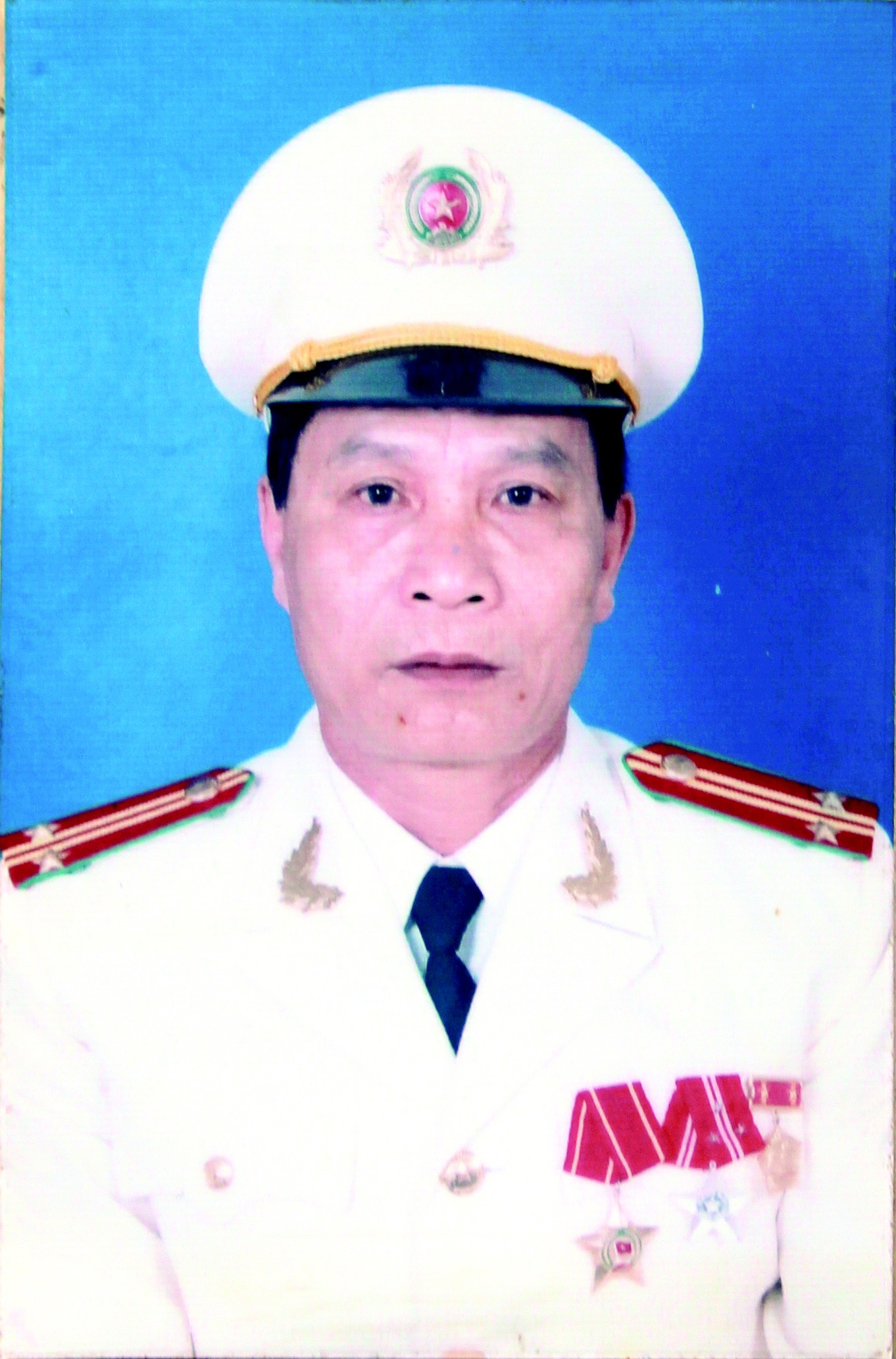 Chiến công của Eva - Ảnh 1.