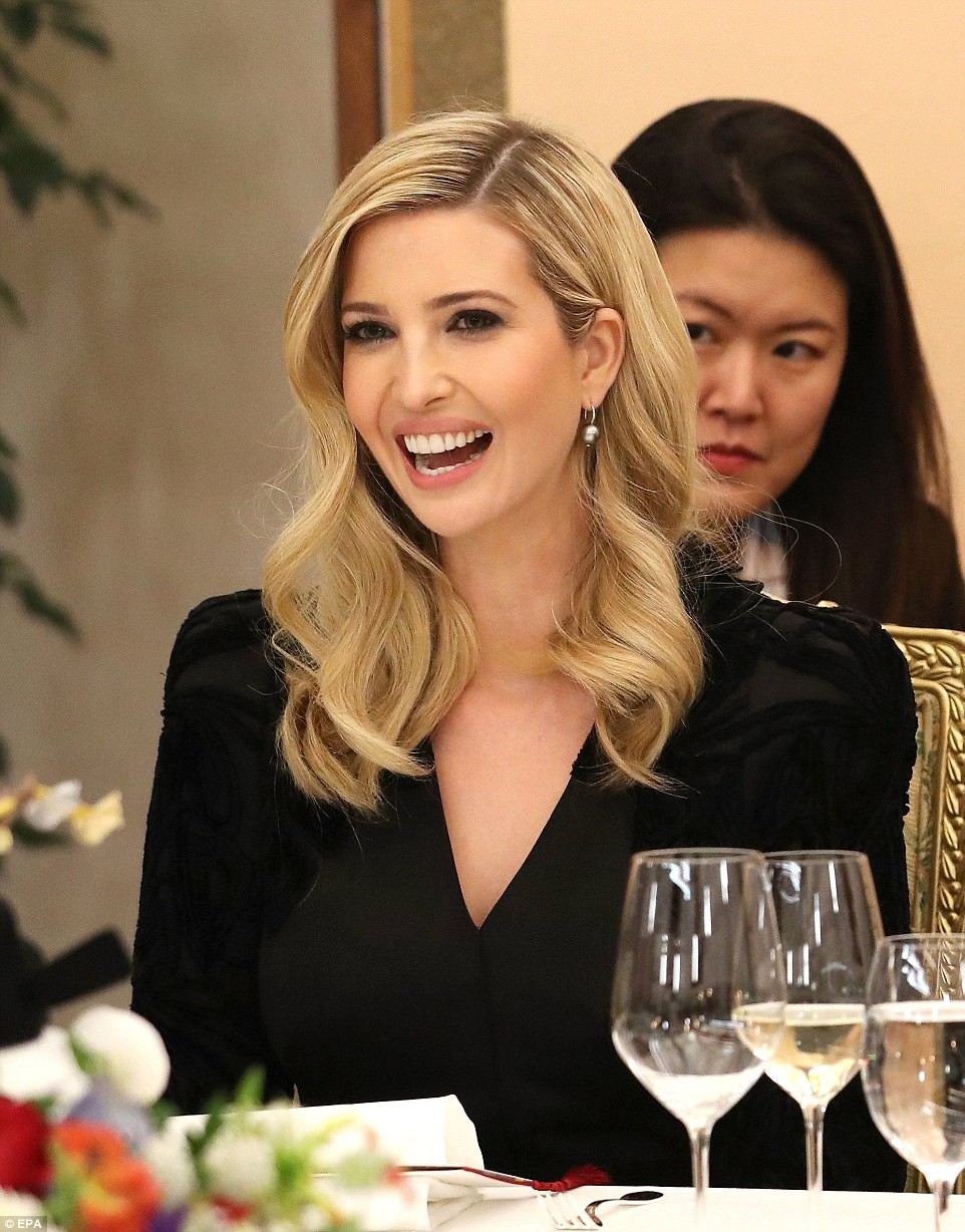Th&ocirc;ng điệp trong bữa tối tổng thống H&agrave;n Quốc mời Ivanka Trump - Ảnh 5.