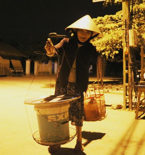 Sống nhờ hồn quê