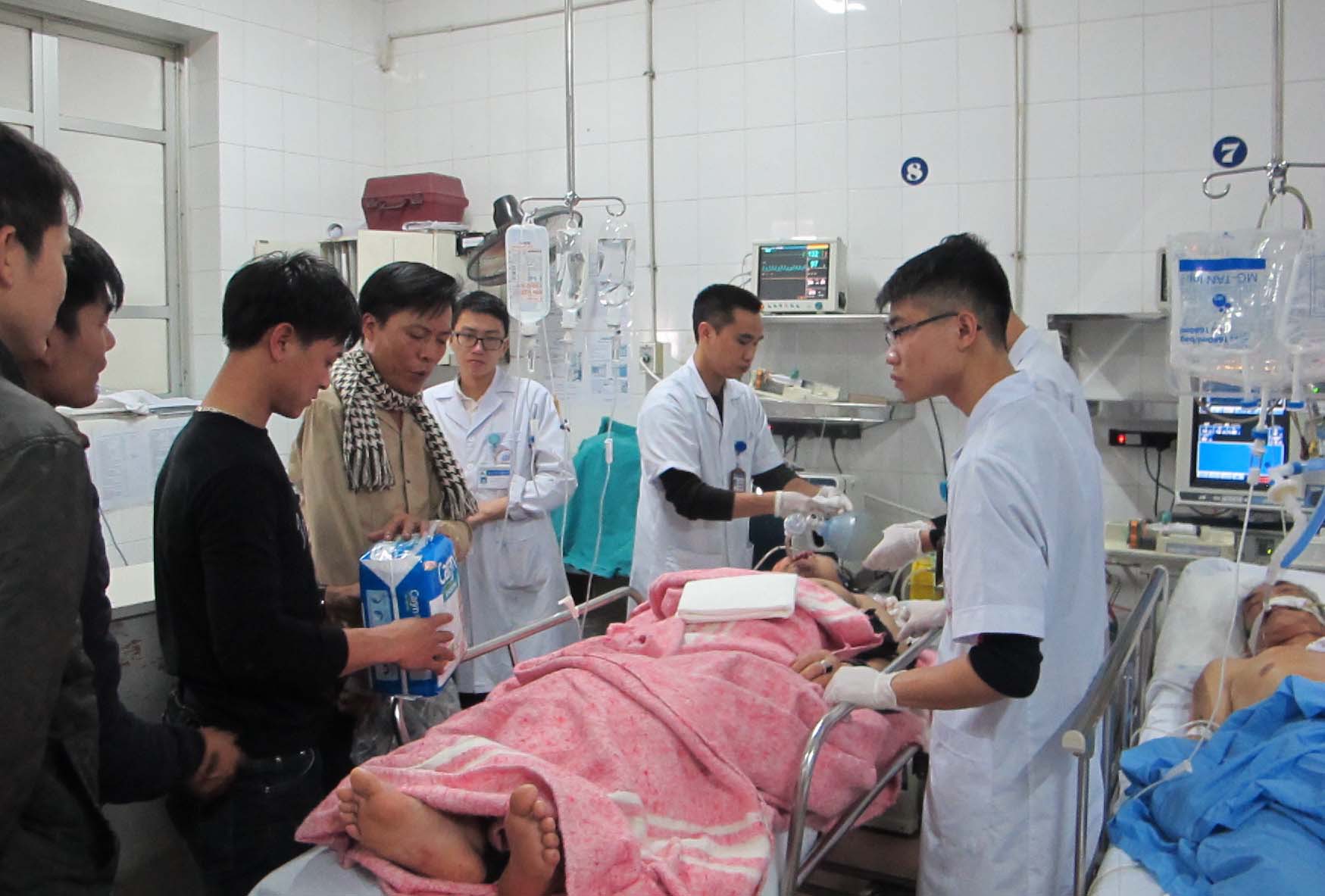 Không để bác sĩ tiếp tục bị hành hung - Ảnh 1.
