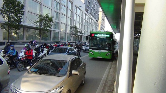 Đề xuất các phương tiện đi vào làn BRT từ nửa đêm đến rạng sáng