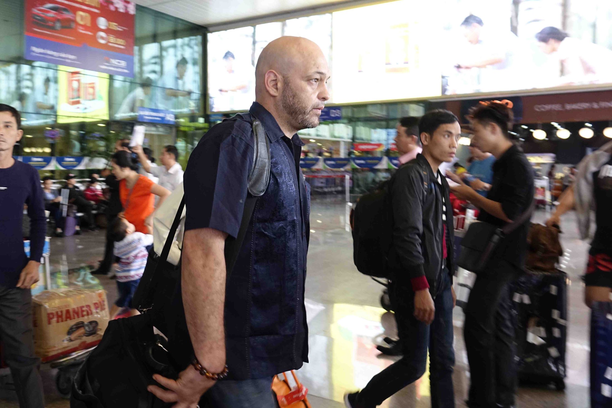 Võ sư Flores: Trưa 27-2 tôi sẽ gặp Johnny Trí Nguyễn
