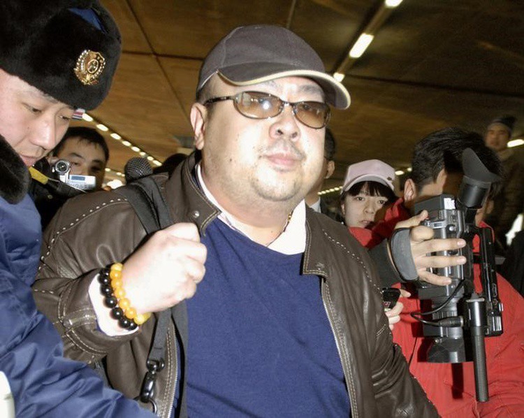 Nghi vấn số tiền biến mất trong ba lô của ông Kim Jong-nam