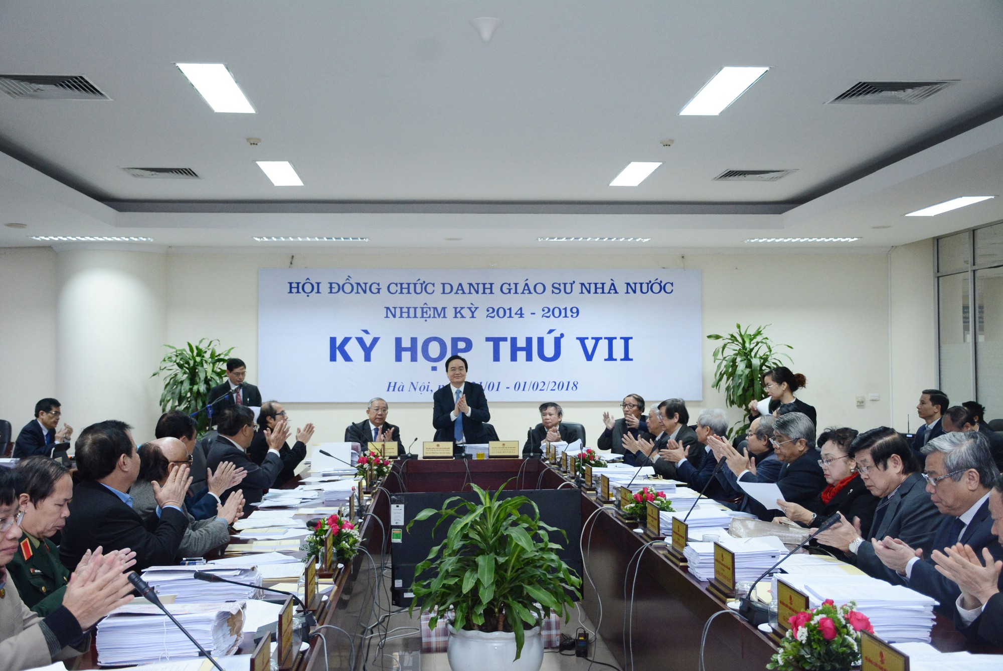 Bộ trưởng Phùng Xuân Nhạ đã có kết quả rà soát giáo sư, phó giáo sư
