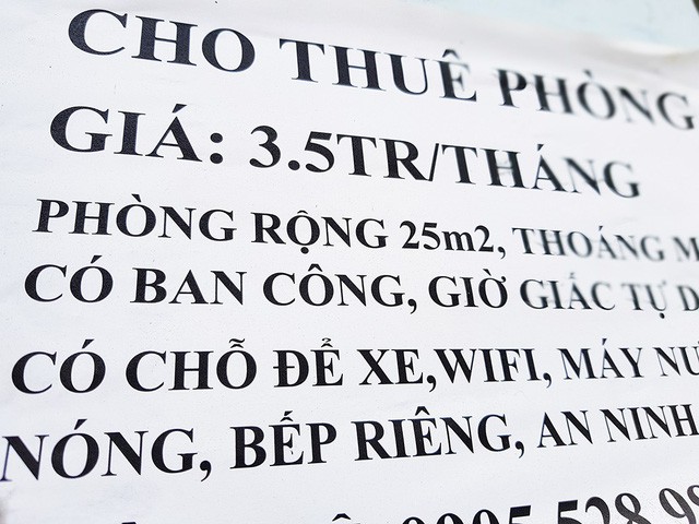 TPHCM: Phòng trọ tăng giá mạnh sau Tết - Ảnh 1.
