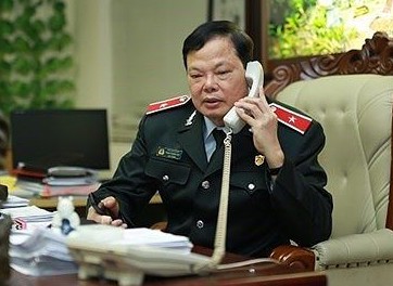 Tin nổi không chuyện quà Tết?