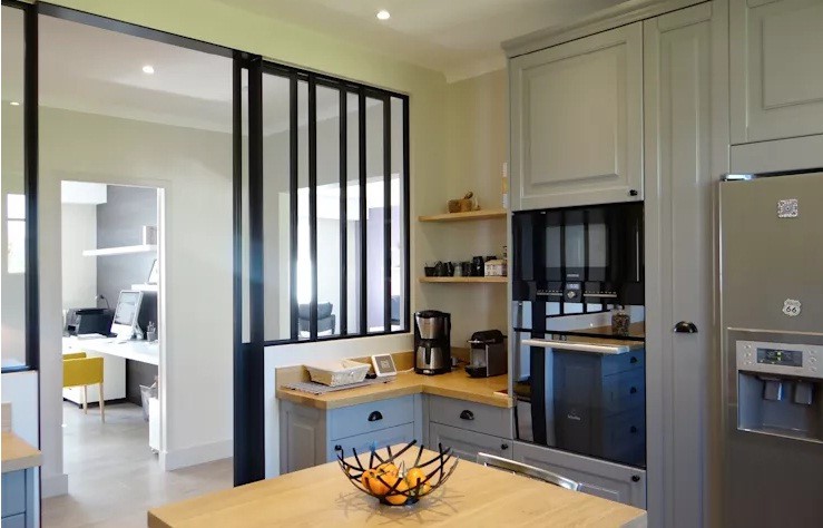 10 mẫu cửa trượt ho&agrave;n hảo tiết kiệm kh&ocirc;ng gian - Ảnh 6.