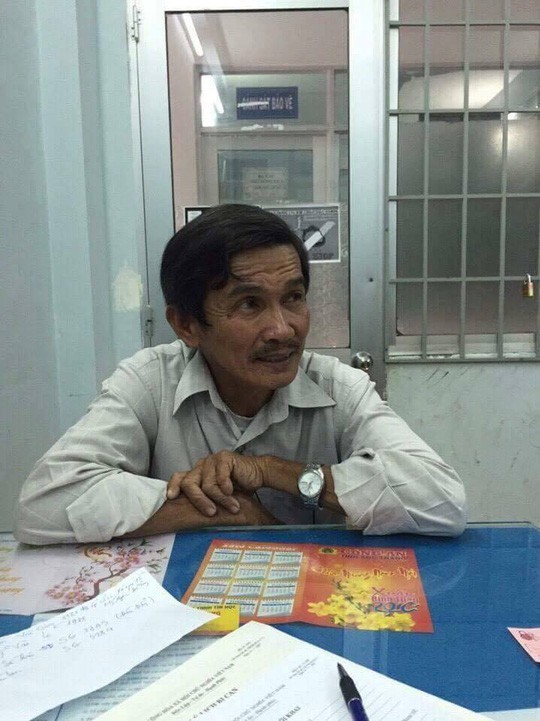 Vắng mặt giám định, lại hoãn xử vụ sập cầu Ghềnh - Ảnh 2.